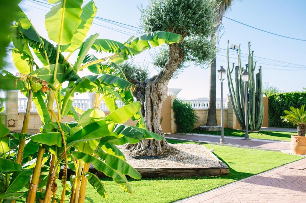 Maison d'hôtes Casa Luxury "El Olivo De Cordoba" Con Jacuzzi Y Parking Privado Extérieur photo