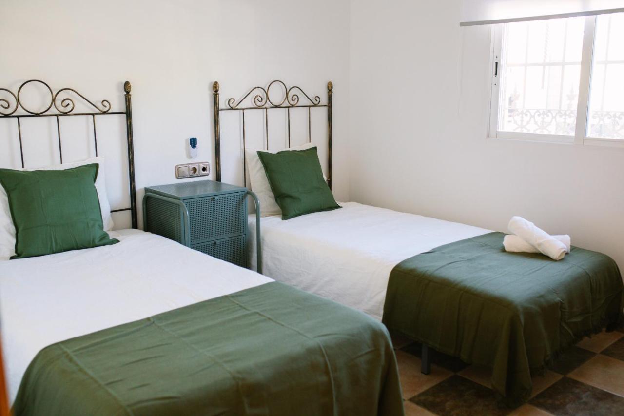 Maison d'hôtes Casa Luxury "El Olivo De Cordoba" Con Jacuzzi Y Parking Privado Extérieur photo